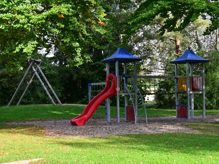 Grossansicht in neuem Fenster: Kinderspielplatz Haspelmoor (003) Grossansicht in neuem Fenster: Kinderspielplatz Haspelmoor (003)